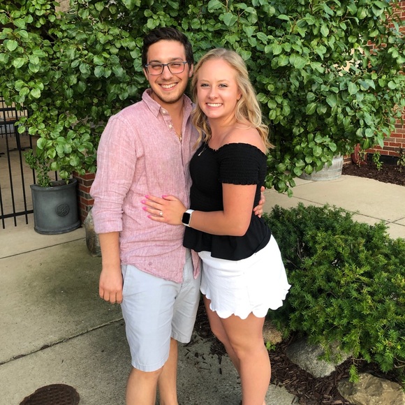 Meet your Posher, Emma - Picture 2 of 4